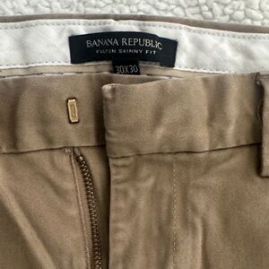 Banana Republic Men's Khaki Chinos